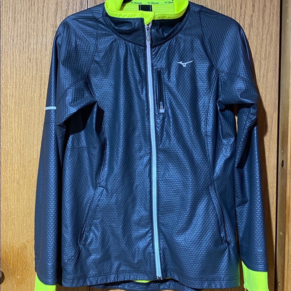 Mizuno Black Jacket with Neon Yellow Accents
